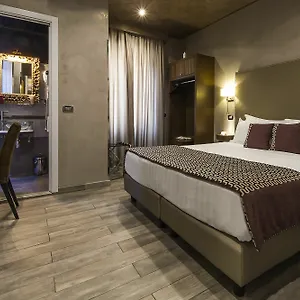 Vaticano Julia Guest house